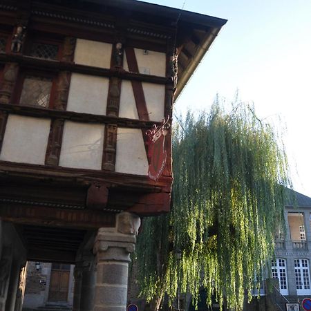 Cafe Hotel Du Theatre Dinan Exterior foto